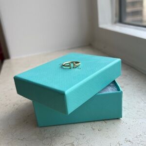 Tiffany & Co 18K Yellow Gold T Ring